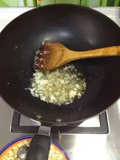 Make Peanut sugar step 2