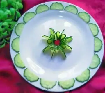 Make Cucumber flower production step 3