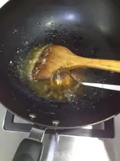 Make Peanut sugar step 3