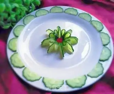 Make Cucumber flower production step 4