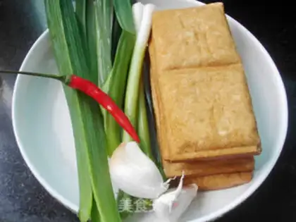 Make Garlic spicy sauce step 0