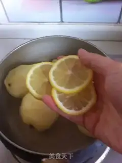 Make A red pear step 3