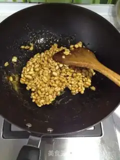 Make Peanut sugar step 6