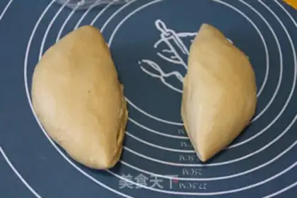 Make Milk and gold rolls step 5