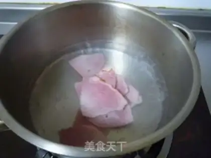 Make Bacon roses step 4