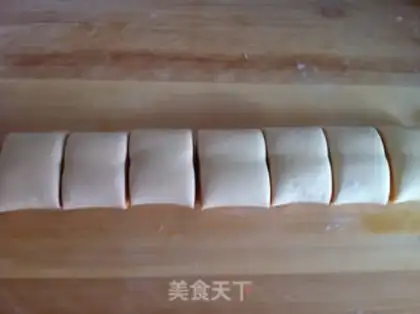 Make Snack roll step 6