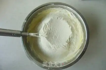 Make Rose sauce cookies step 2