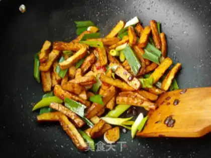 Make Garlic spicy sauce step 7