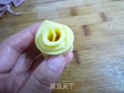 Make Bacon roses step 10