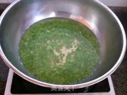 Make Celery eggs box step 1