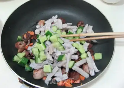 Make Potato bacon salad step 6