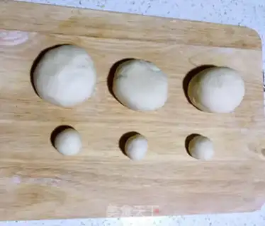 Make Egg-bread step 1