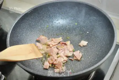Make Spruct mushroom fried bacon step 3