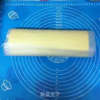 Make Cake roll step 9