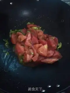 Make Onion tomatoes fried eggs step 6