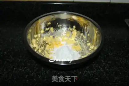 Make Butterfly cookies step 1