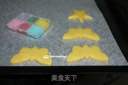 Make Butterfly cookies step 7