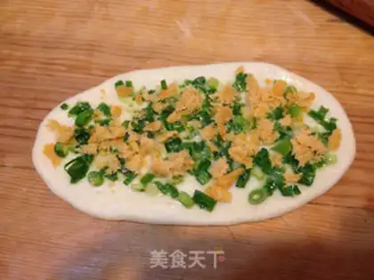 Make Onion pine rolls step 12