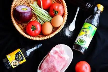 Make Tomato sauce meatballs step 0