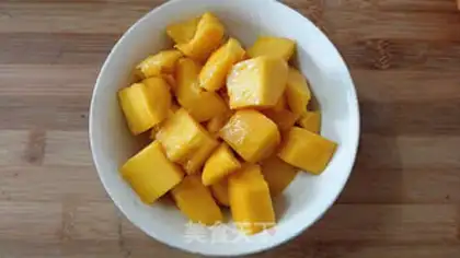 Make Coconut mango cape step 8