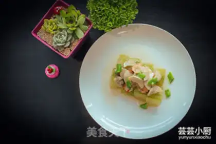 Make Poof melon seafood step 5