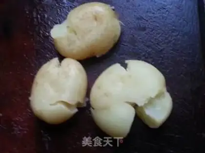 Make Garlic pepper salt, potatoes step 2