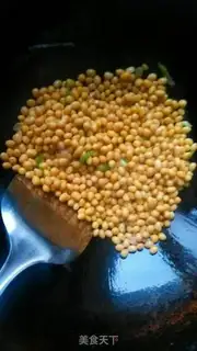 Make Soybeans and pork step 1