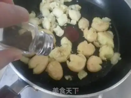 Make Garlic pepper salt, potatoes step 7