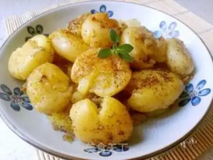 Make Garlic pepper salt, potatoes step 8