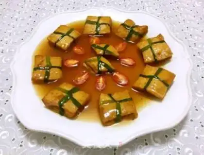 Make Gold tofu box step 11