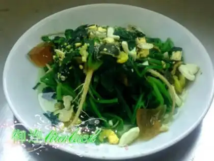 Make A pickled egg omelet spinach step 6