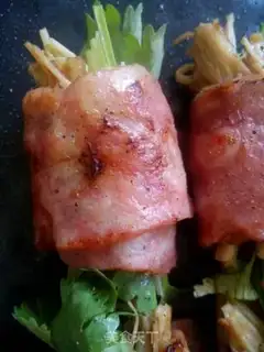 Make Black pepper bacon step 1