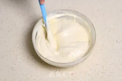 Make mini cupcakes step 8