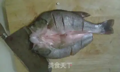 Make Spicy roasted bass step 1
