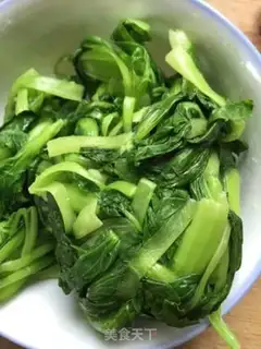Make The soybeans sprouts squirm meat step 0