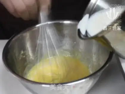 Make Silk strawberry pudding step 2