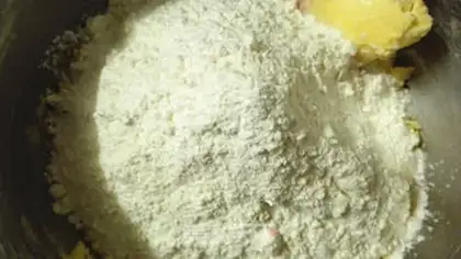 Make A lamb cookie step 6