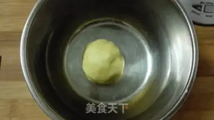 Make A lamb cookie step 8