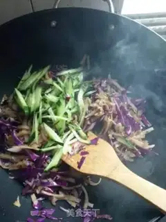 Make Six-coloured vegetables with waffles step 5