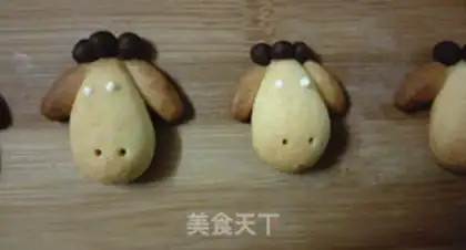 Make A lamb cookie step 17