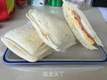 Make Ham sandwich step 4