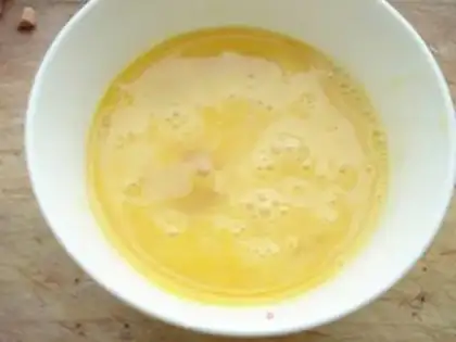 Make Pineapple rice step 1