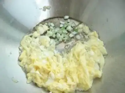 Make Pineapple rice step 3