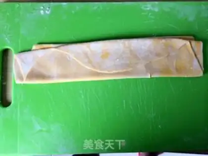 Make Hands on pumpkin noodles step 3