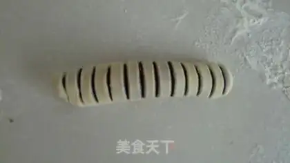 Make Bean roll bread step 11