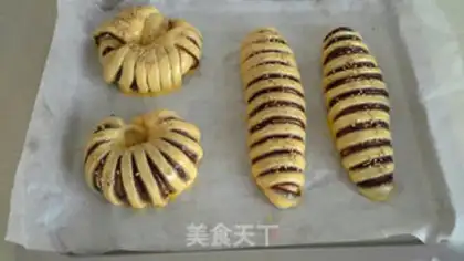 Make Bean roll bread step 13