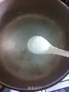Make Apple roses step 1