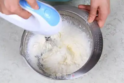 Make Cake roll step 24