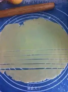Make Apple roses step 8