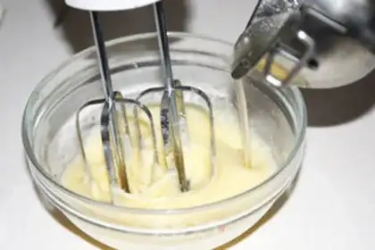 Make Barbie rolls the sugar cake step 12